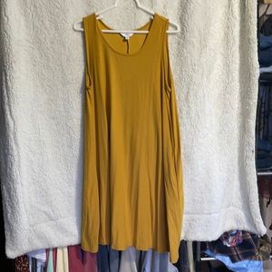 T-shirt dress with pockets